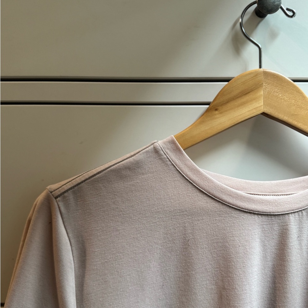 Vuori - Soft Pink Crew Neck T-Shirt